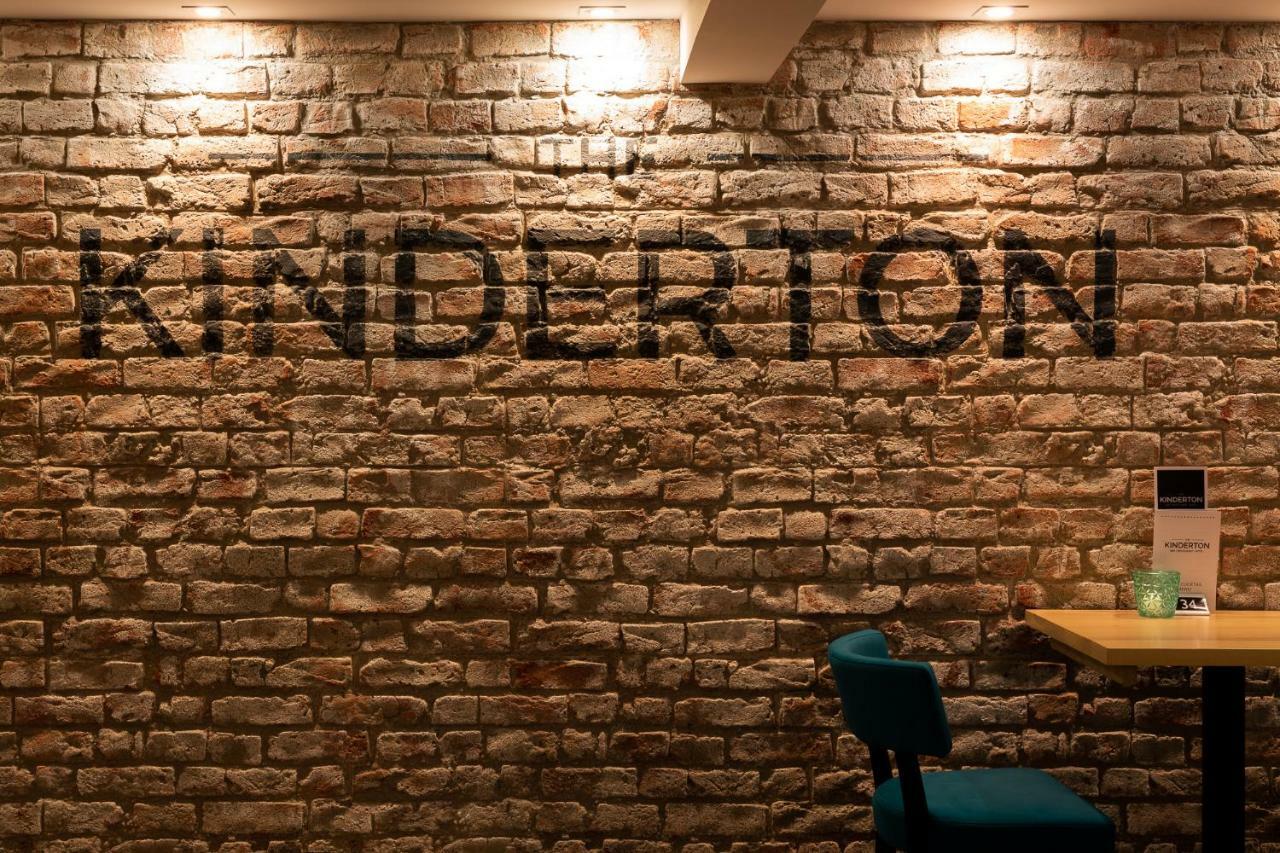 The Kinderton Middlewich Esterno foto